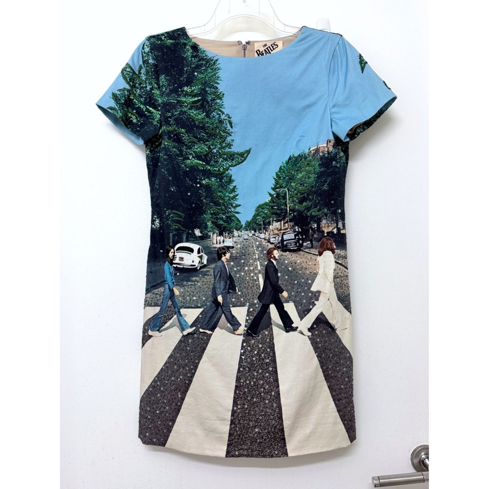 Alice + Olivia x The Beatles Abbey Road Print Mini Dress Embellished Sequin 2 - Picture 2 of 16